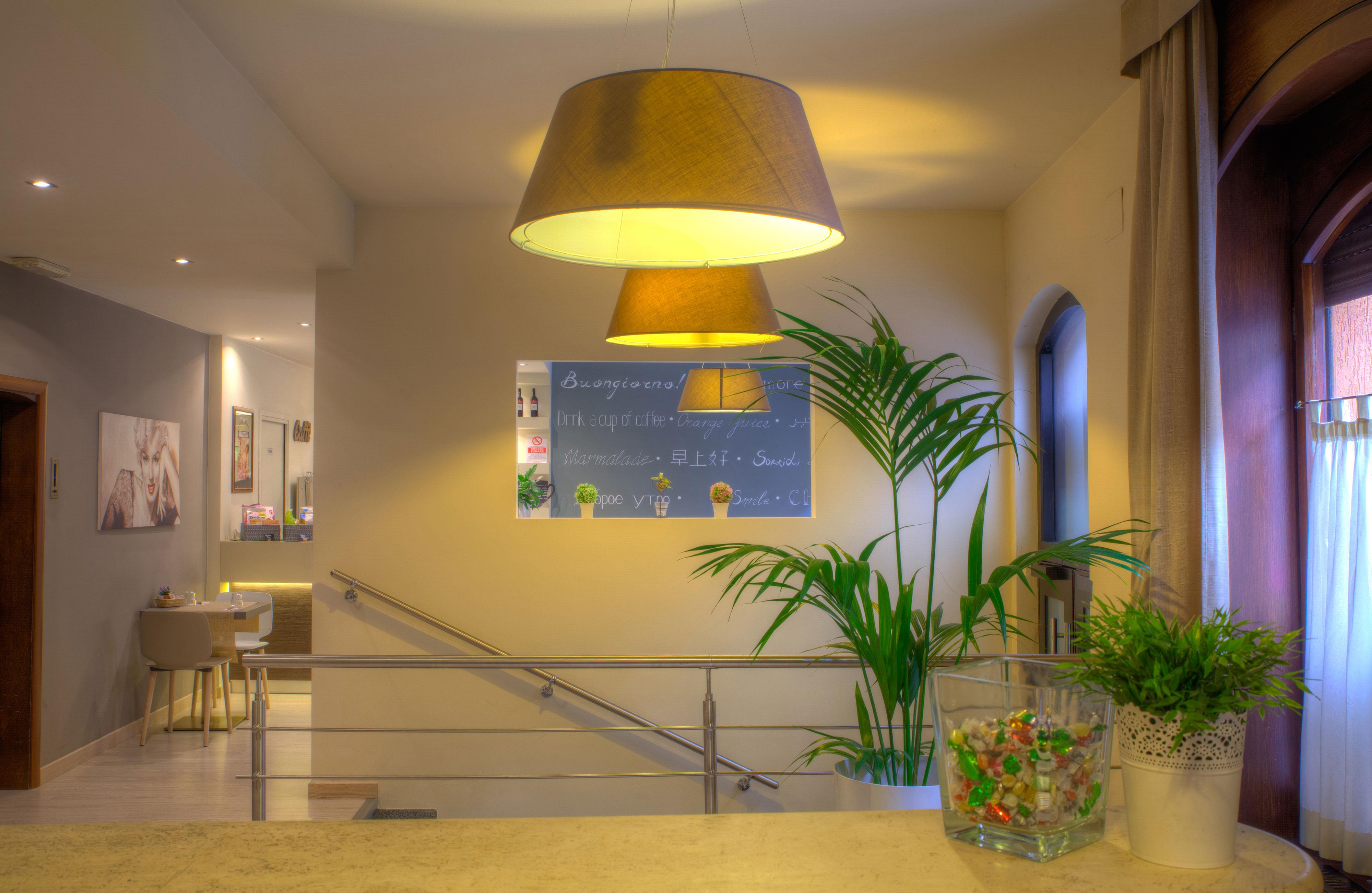 Hotel Ares Milano Exterior photo