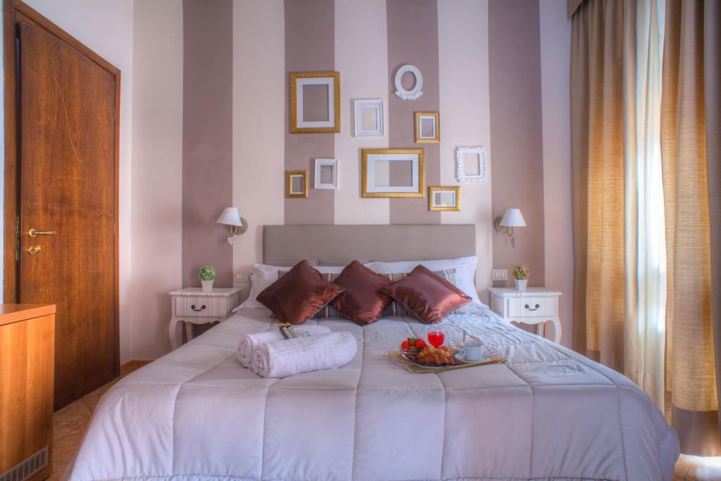 Hotel Ares Milano Exterior photo